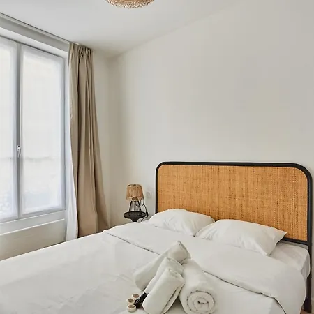 Center Of By Prestige Parigi